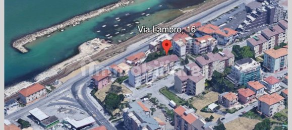 4 bedrooms Apartment in Ancona, Italy No. 370983 15