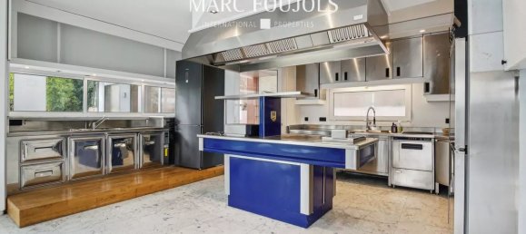 7 bedrooms Villa in Saint-Germain-en-Laye, France No. 177387 8