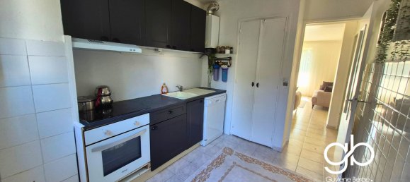 Квартира с 3 спальнями в Монпелье, Франция № 297556 3