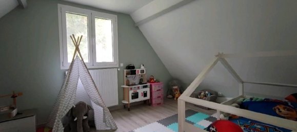 4 bedrooms House in Nesles-la-Vallee, France No. 176784 13