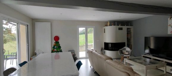 4 bedrooms House in Nesles-la-Vallee, France No. 176784 5