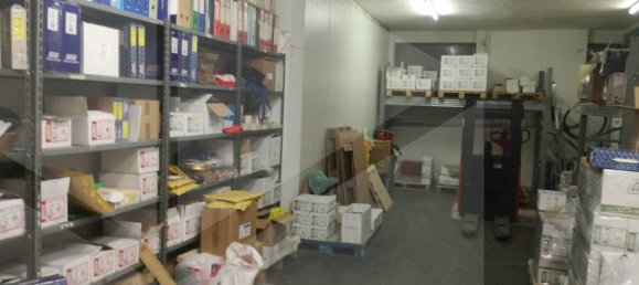 2غرفة عقار تجاري في Bari, Italy رقم 17346 10