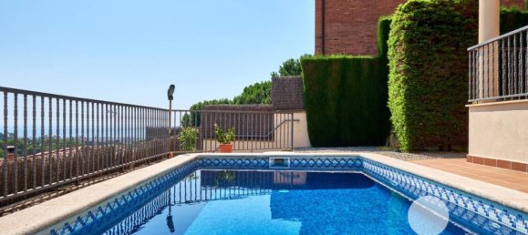 4 bedrooms House in Premia De Dalt, Spain No. 152836 50