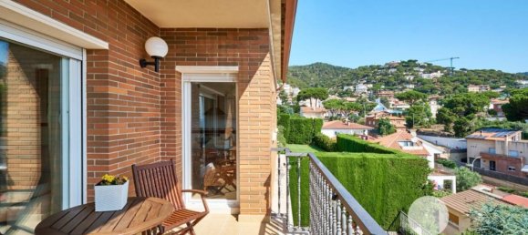 4 bedrooms House in Premia De Dalt, Spain No. 152836 45