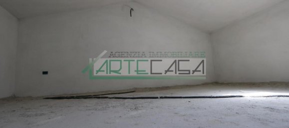 Дом с 4 комнатами в Понтедера, Италия № 20509 22