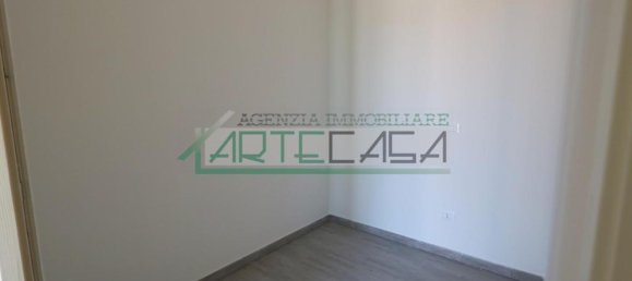 Дом с 4 комнатами в Понтедера, Италия № 20509 9