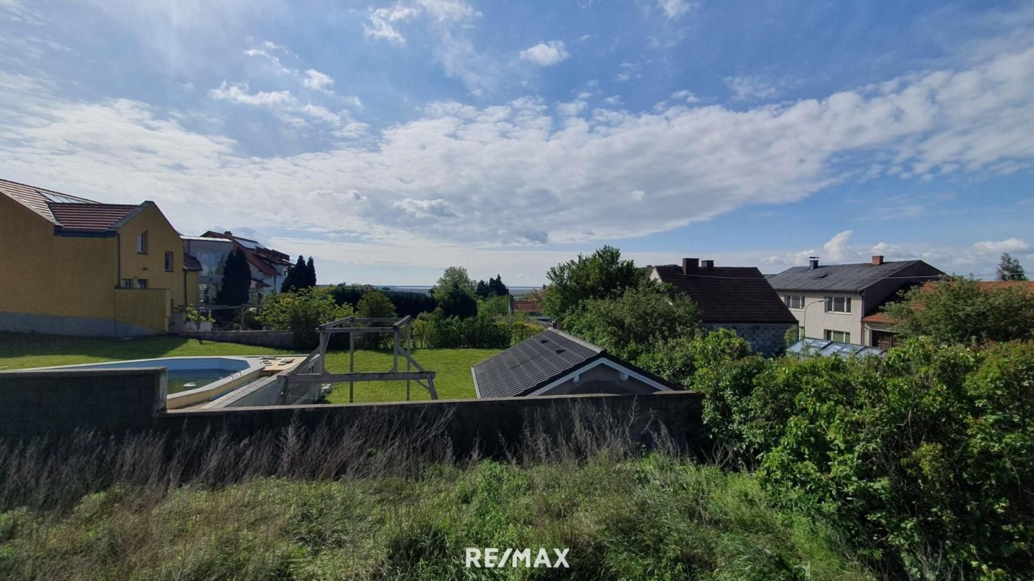  Land in Jois, Austria No. 79863