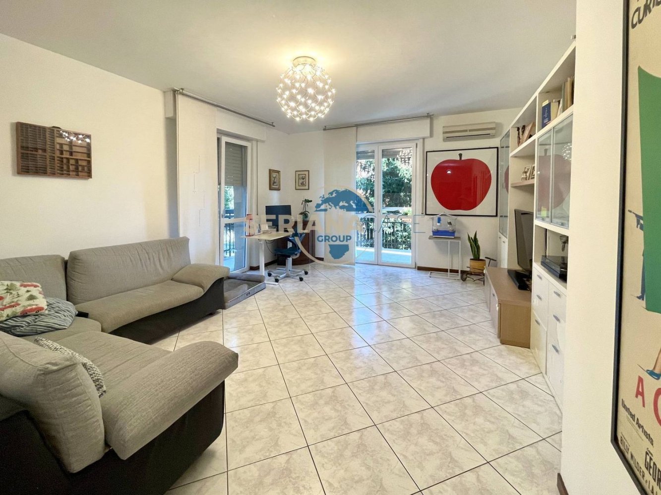 3 chambres Appartement à Scanzorosciate, Italy No. 360480