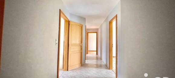 4 bedrooms House in Sarralbe, France No. 154007 12