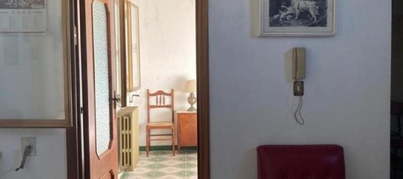 Apartamento de 12 divisões em Sava, Italy N.º 25807 25