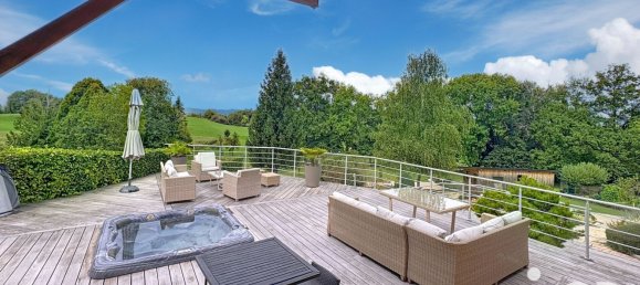 3 bedrooms Castles in Haute-Savoie, France No. 319278 5