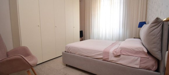 7 bedrooms House in Pietrasanta, Italy No. 369843 8