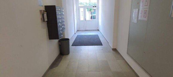 3 rooms Apartment in Hernals, Austria No. 183059 9