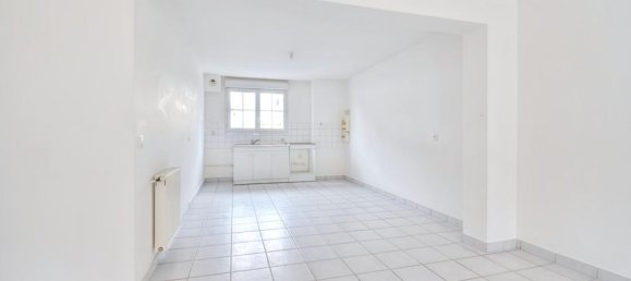3 Schlafzimmer Wohnung in Perros-Guirec, France, Nr. 320252 4