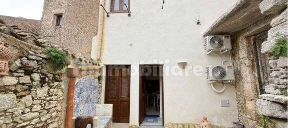 Edifício de 5 divisões em Erice, Italy N.º 226211 45