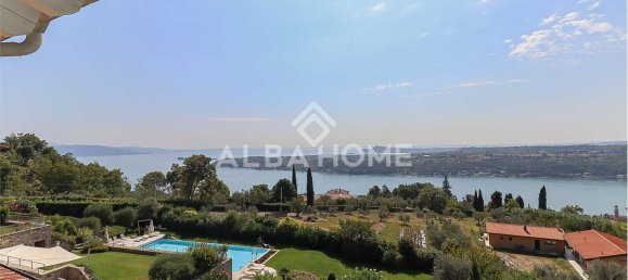 3 bedrooms Villa in Salò, Italy No. 102408 19