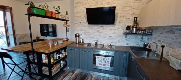 3 rooms Apartment in Santena, Italy No. 6705 3