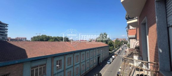 1 bedroom Apartment in Turin, Italy No. 301619 14