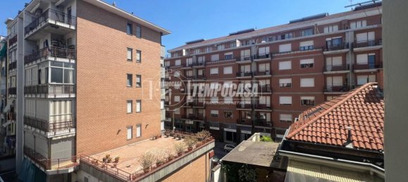 1 bedroom Apartment in Turin, Italy No. 301619 16