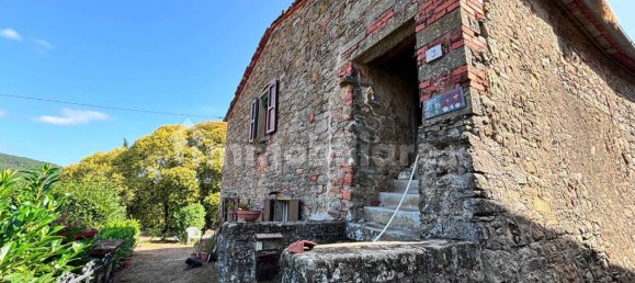4 Schlafzimmer Haus in Talla, Italy, Nr. 137120 24