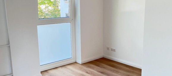 Apartamento de 1 dormitorio en Gropiusstadt, Germany No. 296428 5