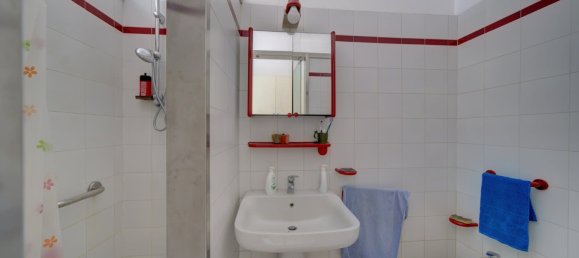 3 bedrooms Apartment in Turin, Italy No. 340972 38