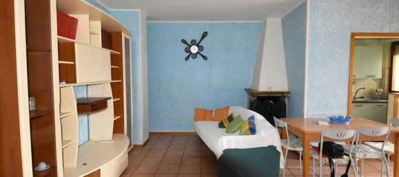 Apartamento de 3 habitaciónes en Folignano, Italy No. 118839 3