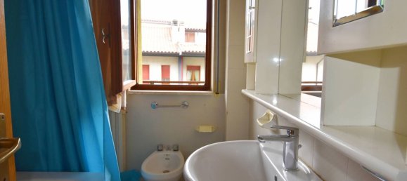 Apartamento de 3 habitaciónes en Folignano, Italy No. 118839 9