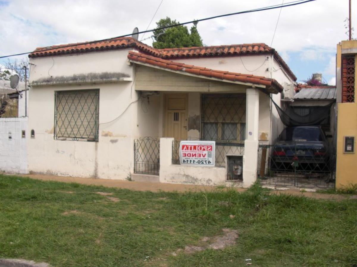 2 bedrooms House in General San Martin, Argentina No. 57658