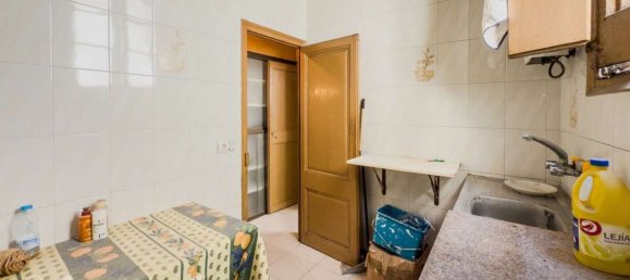 4 غرف نوم شقة في Ciutat Vella, Spain رقم 152850 25