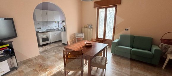 Apartamento de 4 divisões em San Giovanni Rotondo, Italy N.º 19046 5