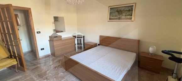 Apartamento de 4 divisões em San Giovanni Rotondo, Italy N.º 19046 31