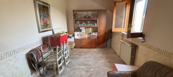 Apartamento de 4 divisões em San Giovanni Rotondo, Italy N.º 19046 11