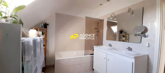 Casa de 4 dormitorios en Argenteuil, France No. 180365 14