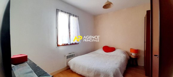 Casa de 4 dormitorios en Argenteuil, France No. 180365 11