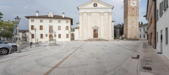 Propiedad comercial de 2 habitaciónes en Pordenone, Italy No. 345541 3