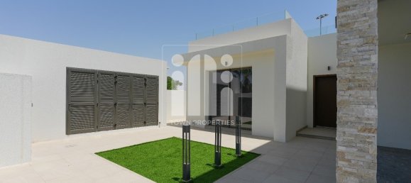 4 bedrooms Villa in Yas Island, UAE No. 5379 20
