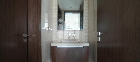 4 bedrooms Villa in Yas Island, UAE No. 5379 3