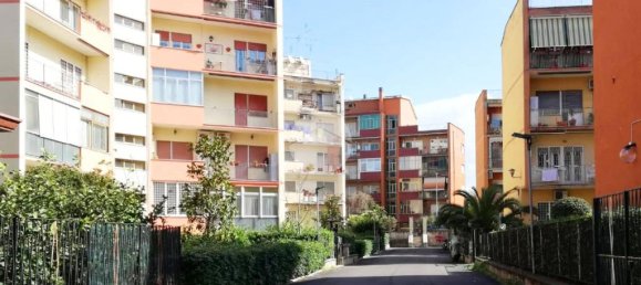 2 bedrooms Apartment in Rome, Italy No. 173366 2