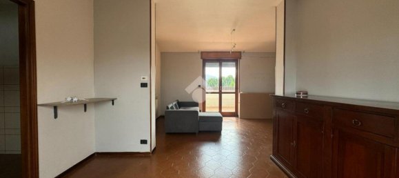 5 rooms Apartment in Verzuolo, Italy No. 17477 10