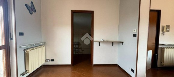 5 rooms Apartment in Verzuolo, Italy No. 17477 14