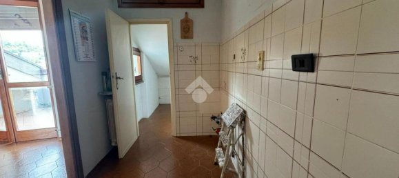 5 rooms Apartment in Verzuolo, Italy No. 17477 15