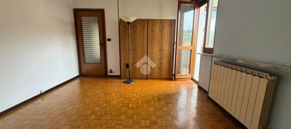 5 rooms Apartment in Verzuolo, Italy No. 17477 19