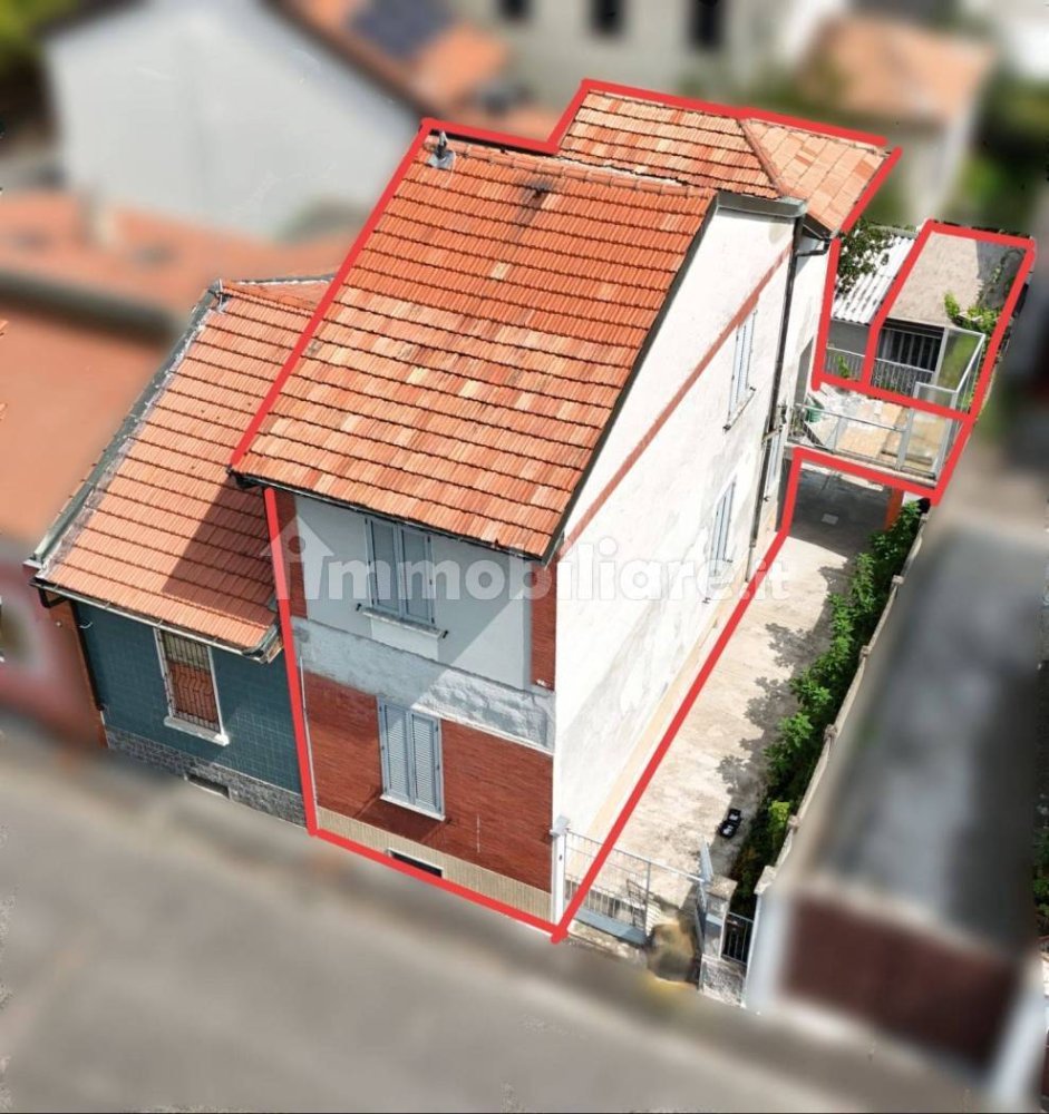 Дом с 2 спальнями в Корсико, Италия № 332266