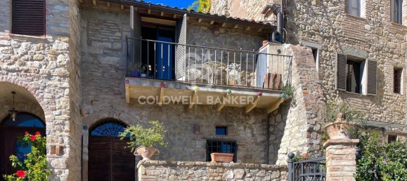 4 rooms Apartment in Todi, Italy No. 305469 2