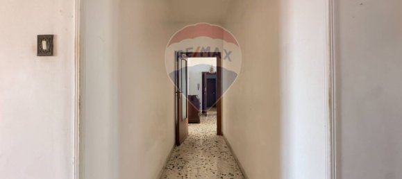 Apartamento de 4 dormitorios en Naples, Italy No. 377390 10