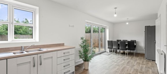 4 Schlafzimmer Haus in Leicester, United Kingdom, Nr. 2428 6