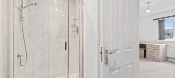 4 Schlafzimmer Haus in Leicester, United Kingdom, Nr. 2428 21