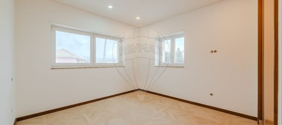 4 Schlafzimmer Haus in Sao Joao da Madeira, Portugal, Nr. 290816 24