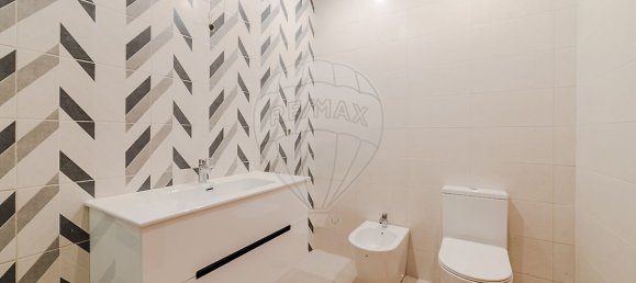 4 Schlafzimmer Haus in Sao Joao da Madeira, Portugal, Nr. 290816 22